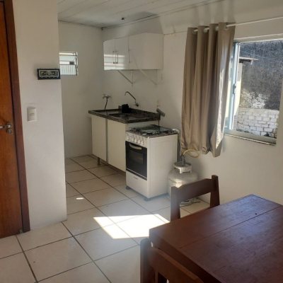 Casa Residencial/Comercial com 700m², 2 garagens, no bairro Trindade em Florianópolis
