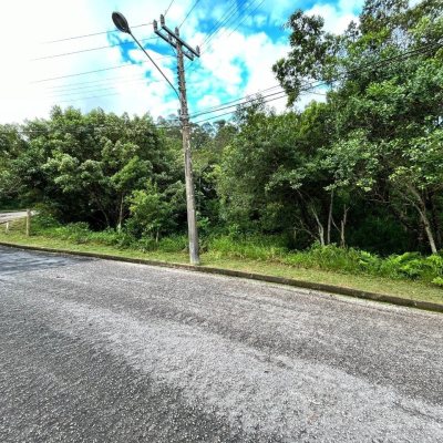 Terrenos Residenciais com 1500m², no bairro João Paulo em Florianópolis