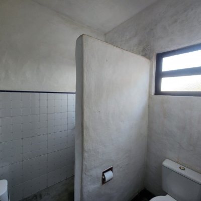 Casa Residencial com 130m², 2 quartos, 1 garagem, no bairro Morro Das Pedras em Florianópolis