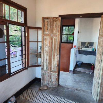 Casa Residencial com 130m², 2 quartos, 1 garagem, no bairro Morro Das Pedras em Florianópolis