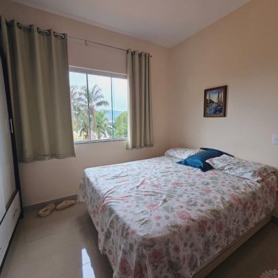 Casa Residencial com 291m², 4 quartos, 4 suítes, 3 garagens, no bairro Trindade em Florianópolis