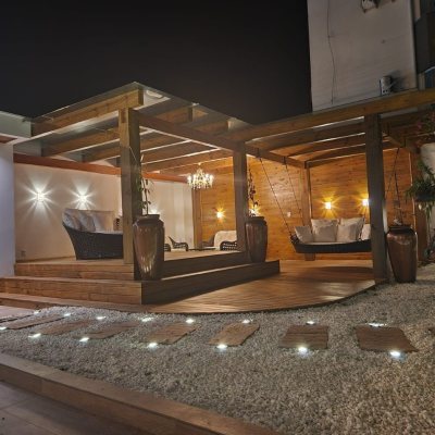 Casa Residencial com 278m², 3 quartos, 1 suíte, 3 garagens, no bairro Canasvieiras em Florianópolis