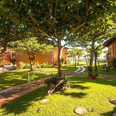 Casa em Condomínio com 55m², 2 quartos, 1 garagem, no bairro Canasvieiras em Florianópolis