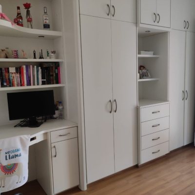 Casa Residencial com 143m², 4 quartos, 1 suíte, 2 garagens, no bairro Centro em São José