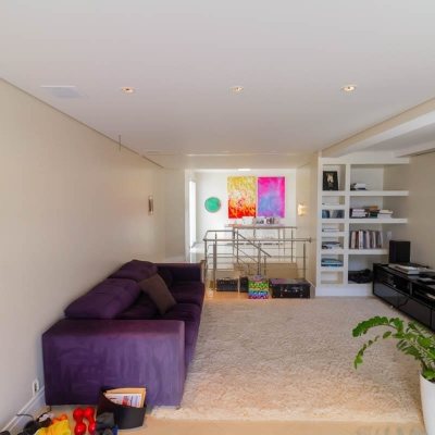 Cobertura com 297m², 4 quartos, 2 suítes, 3 garagens, no bairro João Paulo em Florianópolis