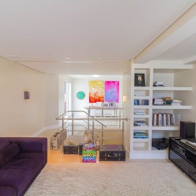 Cobertura com 297m², 4 quartos, 2 suítes, 3 garagens, no bairro João Paulo em Florianópolis