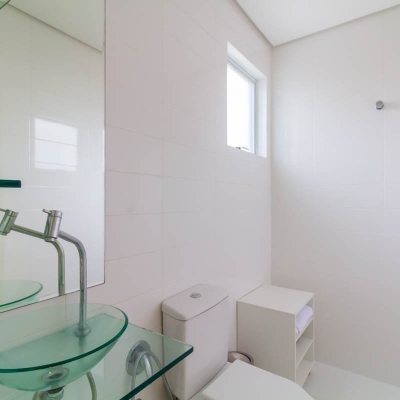 Cobertura com 297m², 4 quartos, 2 suítes, 3 garagens, no bairro João Paulo em Florianópolis