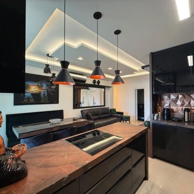 Cobertura com 191m², 2 quartos (sendo 2 suítes), 2 garagens, no bairro Campeche em Florianópolis