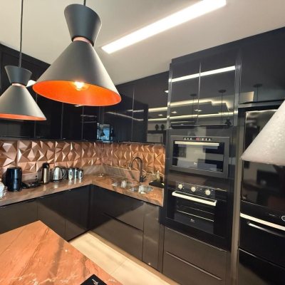 Cobertura com 191m², 2 quartos (sendo 2 suítes), 2 garagens, no bairro Campeche em Florianópolis