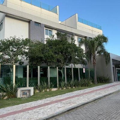 Cobertura com 191m², 2 quartos (sendo 2 suítes), 2 garagens, no bairro Campeche em Florianópolis
