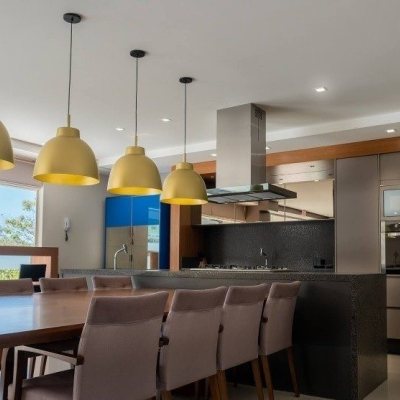 Cobertura com 191m², 2 quartos, 2 suítes, 2 garagens, no bairro Campeche em Florianópolis