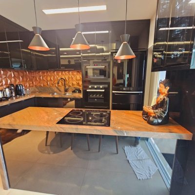 Cobertura com 191m², 2 quartos, 2 suítes, 2 garagens, no bairro Campeche em Florianópolis