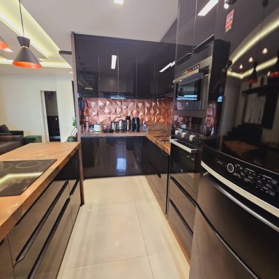 Cobertura com 191m², 2 quartos, 2 suítes, 2 garagens, no bairro Campeche em Florianópolis