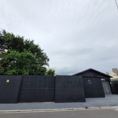 Galpao/Deposito com 100m², 6 garagens, no bairro Ponte Do Imaruim em Palhoça