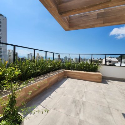 Apartamentos com 59m², 2 quartos, 1 suíte, 1 garagem, no bairro Centro em Florianópolis