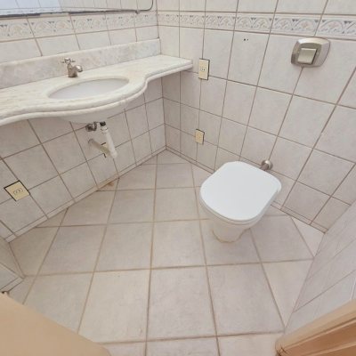 Sala com 212m², 3 garagens, no bairro Centro em Florianópolis