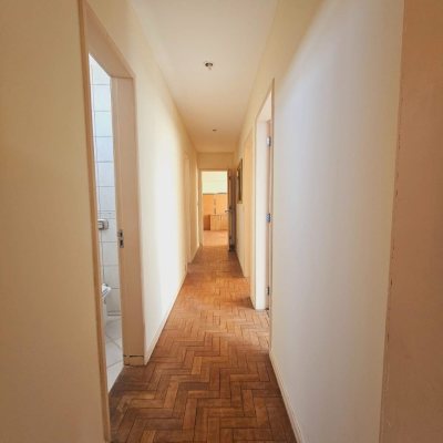 Sala com 212m², 3 garagens, no bairro Centro em Florianópolis