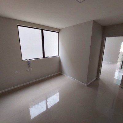 Sala com 48m², 1 garagem, no bairro Centro em Florianópolis