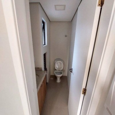 Sala com 48m², 1 garagem, no bairro Centro em Florianópolis