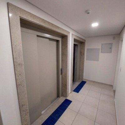 Sala com 48m², 1 garagem, no bairro Centro em Florianópolis