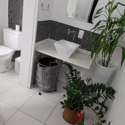 Casa Residencial com 450m², 8 quartos, 8 suítes, 5 garagens, no bairro Centro em Florianópolis