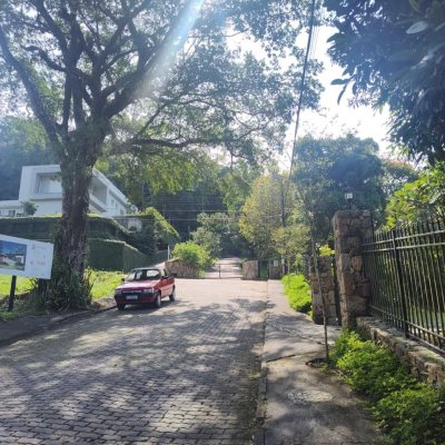 Terrenos Residenciais com 3363m², no bairro Córrego Grande em Florianópolis