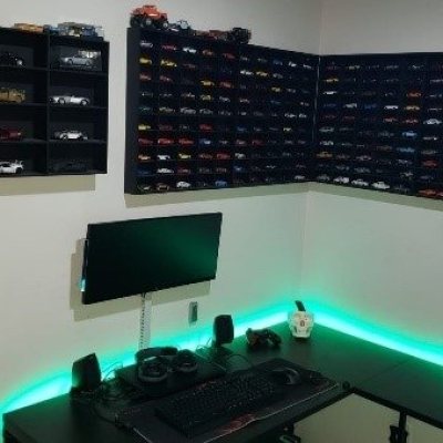 Casa Residencial com 243m², 4 quartos, 1 suíte, 2 garagens, no bairro Córrego Grande em Florianópolis