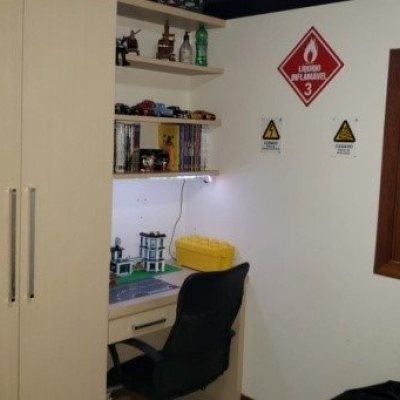 Casa Residencial com 243m², 4 quartos, 1 suíte, 2 garagens, no bairro Córrego Grande em Florianópolis