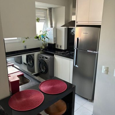 Apartamentos com 67m², 2 quartos, 1 suíte, 1 garagem, no bairro Centro em Florianópolis