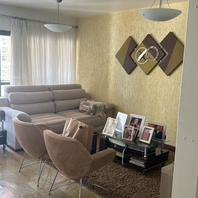 Apartamentos com 170m², 3 quartos, 2 suítes, 3 garagens, no bairro Centro em Florianópolis