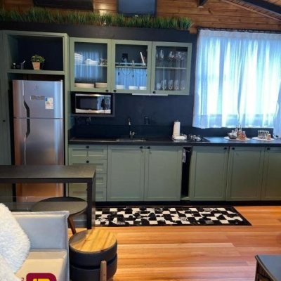 Sitio com 130m², 3 quartos, 3 suítes, 3 garagens, no bairro Centro em Urubici