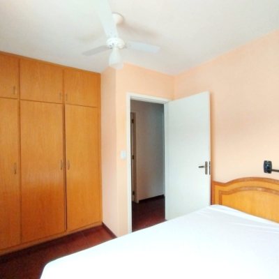 Apartamentos com 211m², 4 quartos, 1 suíte, 2 garagens, no bairro Centro em Florianópolis