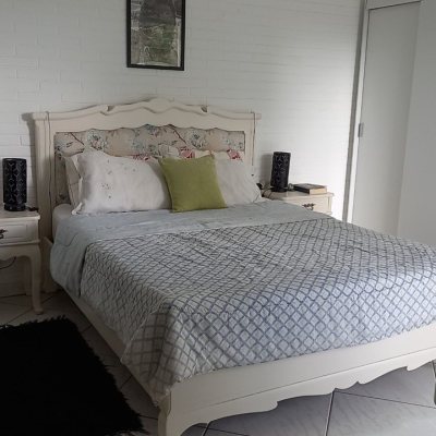 Casa Residencial com 136m², 3 quartos (sendo 1 suíte), 2 garagens, no bairro Campeche em Florianópolis