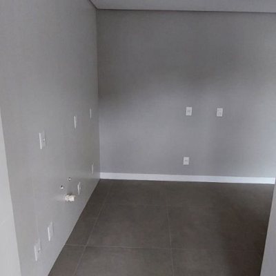 Apartamentos com 72m², 2 quartos, 1 suíte, 1 garagem, no bairro Ingleses em Florianópolis