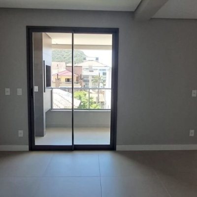 Apartamentos com 72m², 2 quartos, 1 suíte, 1 garagem, no bairro Ingleses em Florianópolis