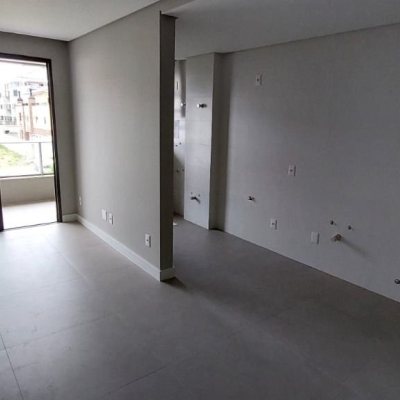 Apartamentos com 76m², 2 quartos, 2 suítes, 2 garagens, no bairro Ingleses em Florianópolis