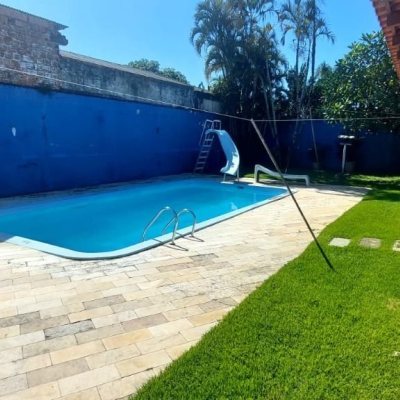 Casa Residencial/Comercial com 300m², 4 garagens, no bairro Jardim Atlântico em Florianópolis