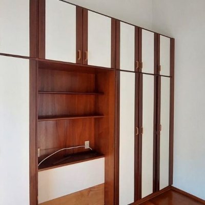 Casa Residencial/Comercial com 300m², 4 garagens, no bairro Jardim Atlântico em Florianópolis