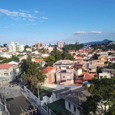 Cobertura com 396m², 3 quartos, 1 suíte, 2 garagens, no bairro Bom Abrigo em Florianópolis