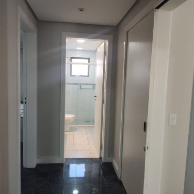 Cobertura com 396m², 3 quartos, 1 suíte, 2 garagens, no bairro Bom Abrigo em Florianópolis