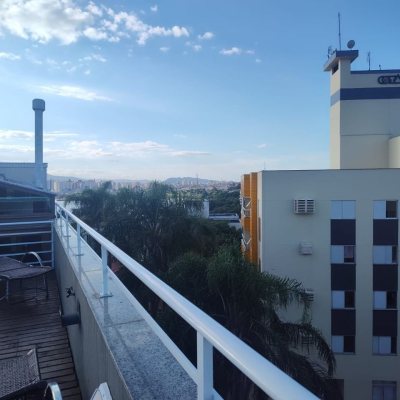 Cobertura com 396m², 3 quartos, 1 suíte, 2 garagens, no bairro Bom Abrigo em Florianópolis