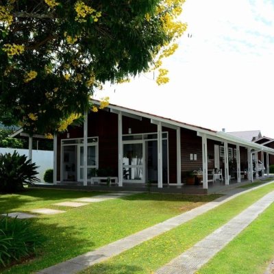 Casa Residencial com 158m², 3 quartos, 1 suíte, no bairro Lagoa da Conceição em Florianópolis