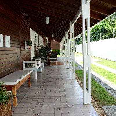 Casa Residencial com 158m², 3 quartos, 1 suíte, no bairro Lagoa da Conceição em Florianópolis