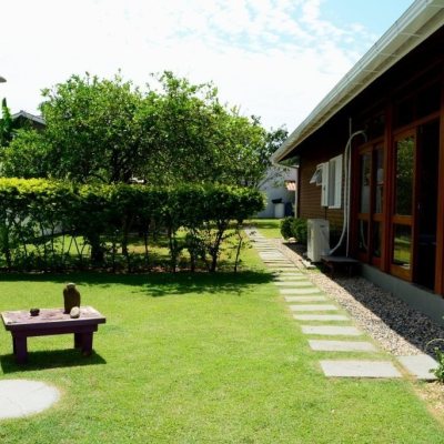 Casa Residencial com 158m², 3 quartos, 1 suíte, no bairro Lagoa da Conceição em Florianópolis