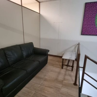 Predio com 361m², 6 garagens, no bairro Centro em Florianópolis