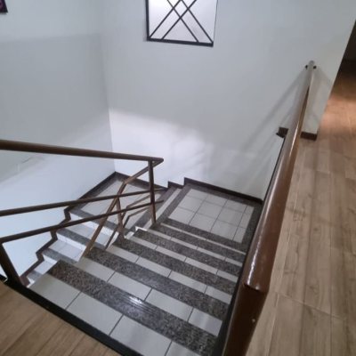 Predio com 361m², 6 garagens, no bairro Centro em Florianópolis