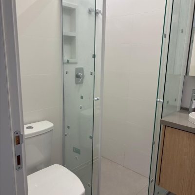 Apartamentos com 42m², 1 quarto, 1 garagem, no bairro Estreito em Florianópolis