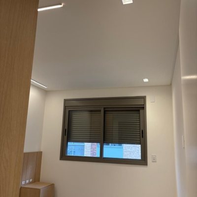 Apartamentos com 42m², 1 quarto, 1 garagem, no bairro Estreito em Florianópolis