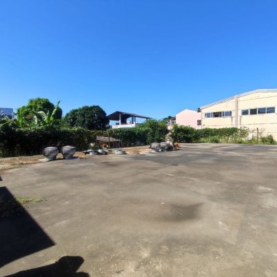 Galpão/Loja com 745m², 10 garagens, no bairro Bela Vista em Palhoça