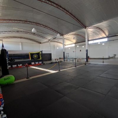 Galpão/Loja com 745m², 10 garagens, no bairro Bela Vista em Palhoça